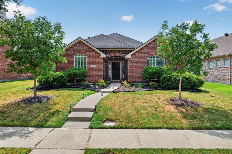 Property photo for 9383 Homestead Lane, Frisco, TX