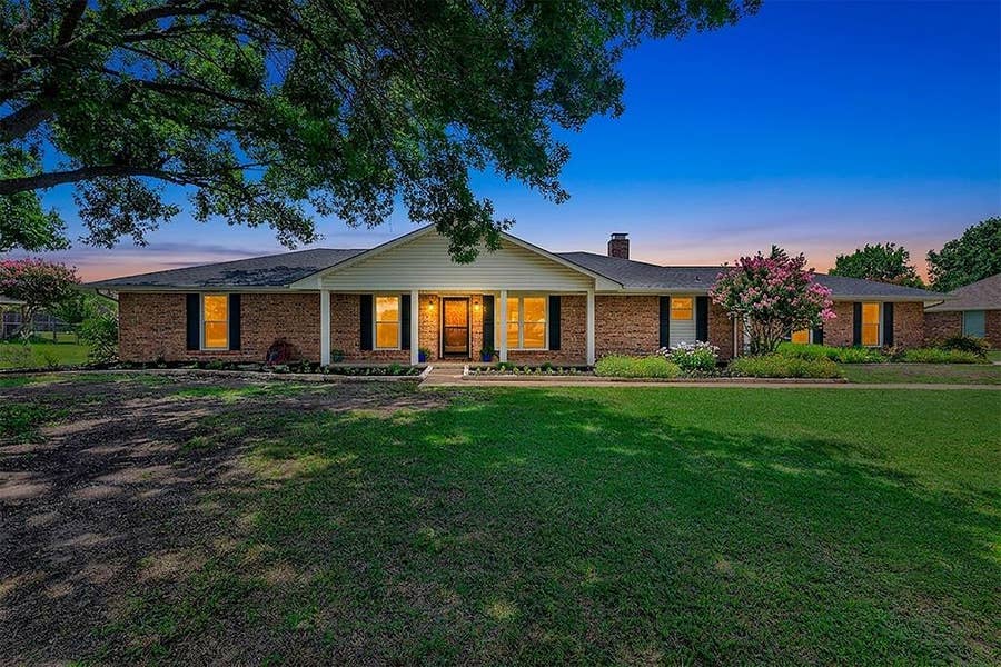 Property photo for 14000 Red Wood Circle N, Frisco, TX