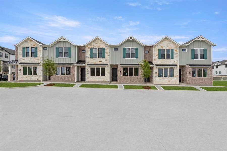 Property photo for 835 Pedernales Drive, Plano, TX