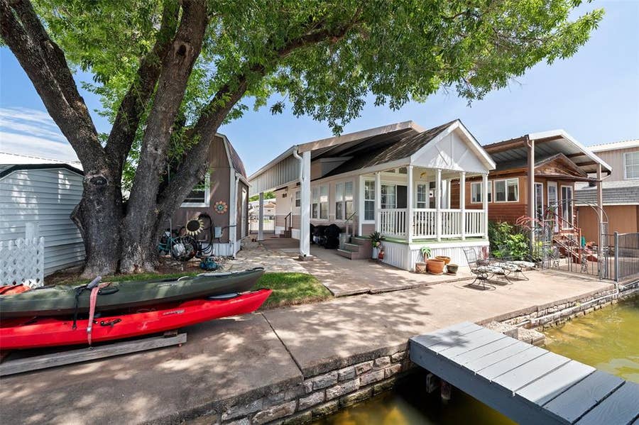 Property photo for 505 Brazos Harbor Drive, Granbury, TX