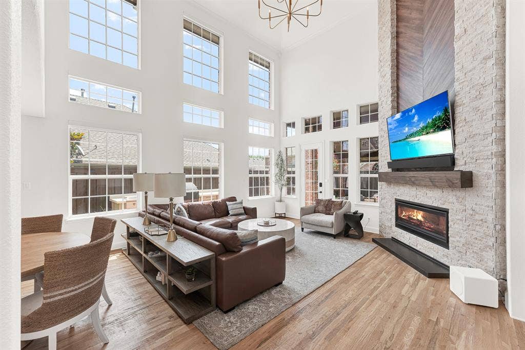 14633 Falling Leaf Drive, Frisco, TX 75035 14633 Falling Leaf Drive, Frisco, TX 75035
