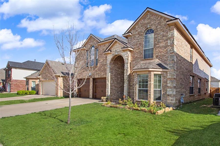 Property photo for 6317 Eagles Rest Drive, Fort Worth, TX