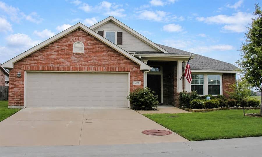 Property photo for 422 Red Sage Lane, Duncanville, TX