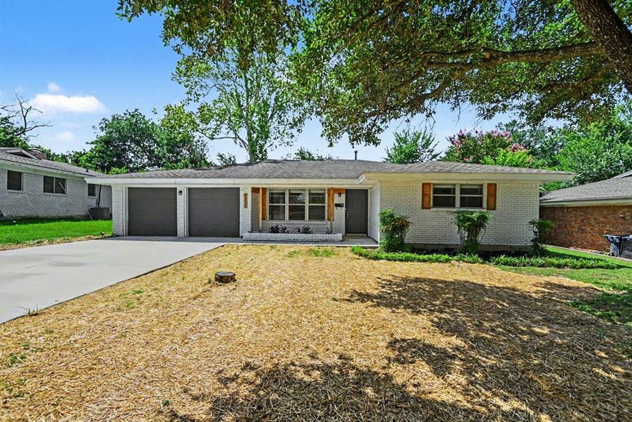 Property photo for 5237 Greene Avenue, Fort Worth, TX
