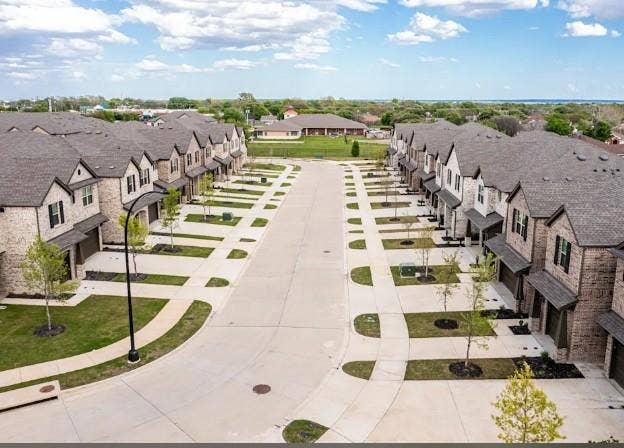 761 Bonnet Trail, Arlington, TX 76001 761 Bonnet Trail, Arlington, TX 76001