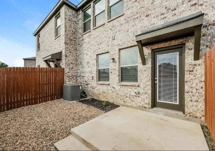 761 Bonnet Trail, Arlington, TX 76001 761 Bonnet Trail, Arlington, TX 76001