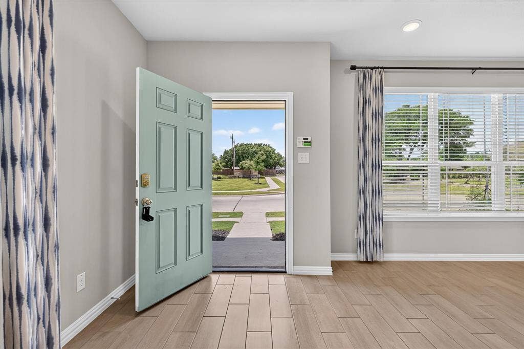 3001 Percheron Drive, Mesquite, TX 75150 3001 Percheron Drive, Mesquite, TX 75150