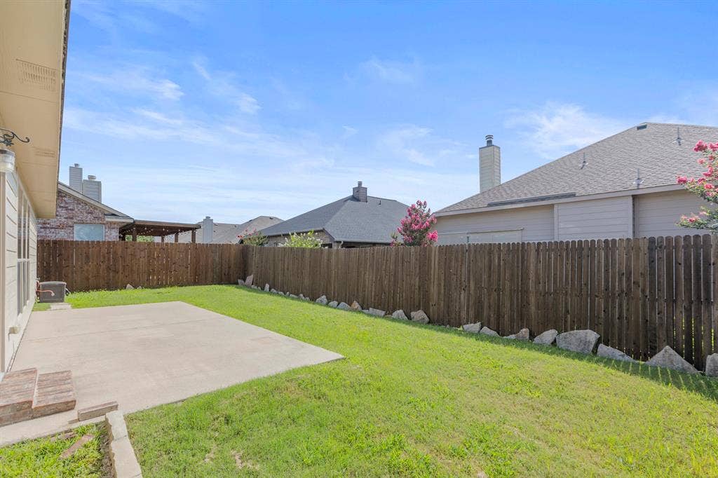 2041 Shady Glen Trail, Princeton, TX 75407 2041 Shady Glen Trail, Princeton, TX 75407