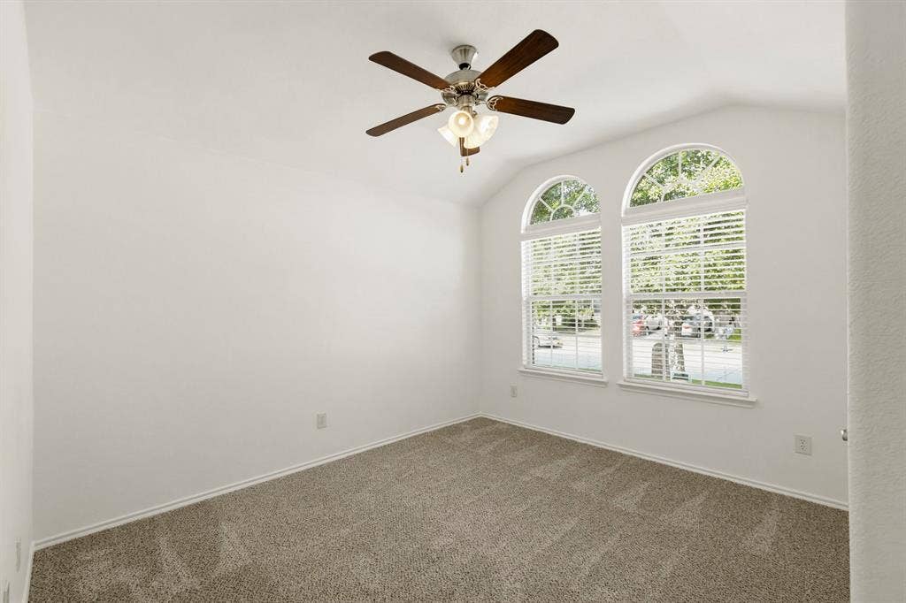 2041 Shady Glen Trail, Princeton, TX 75407 2041 Shady Glen Trail, Princeton, TX 75407