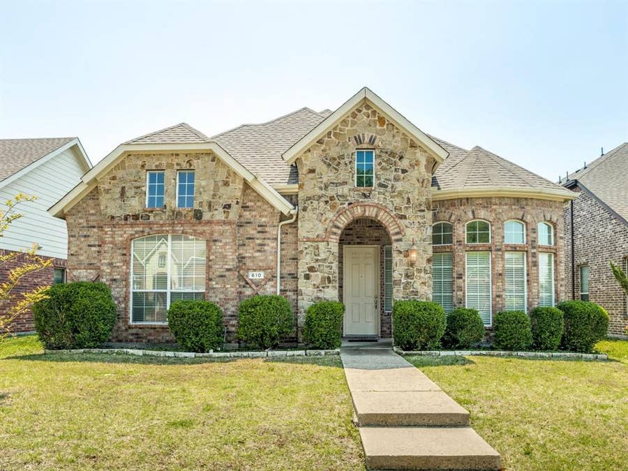 Property photo for 610 Crockett Drive, Lavon, TX
