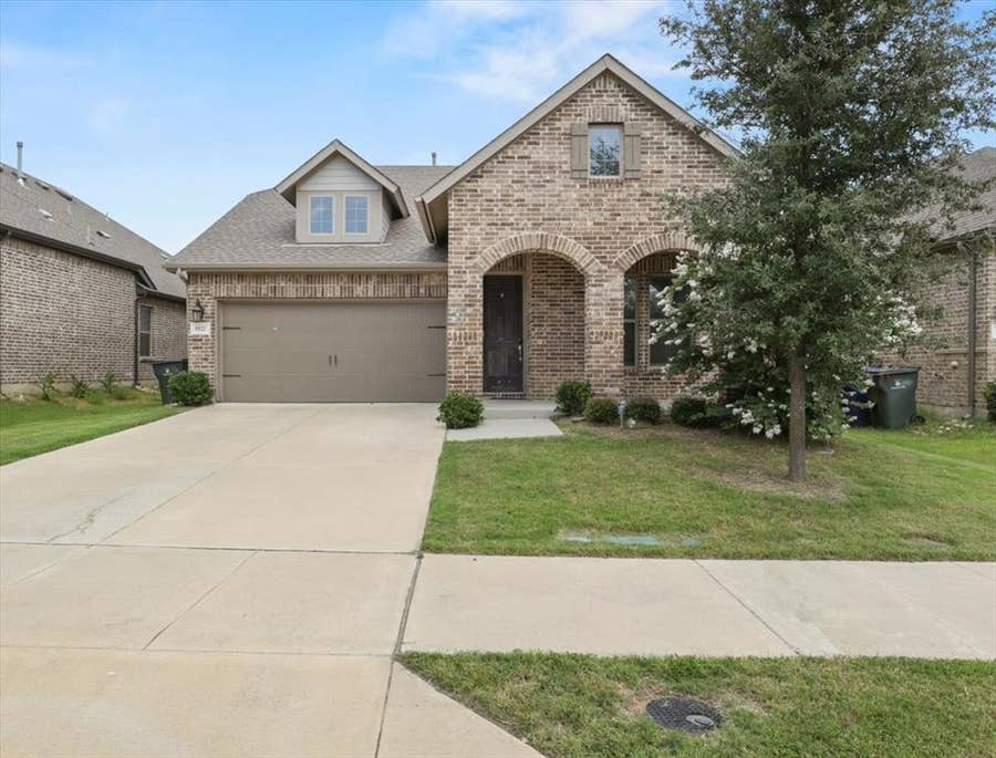 Property photo for 5522 Juniper Drive, Garland, TX