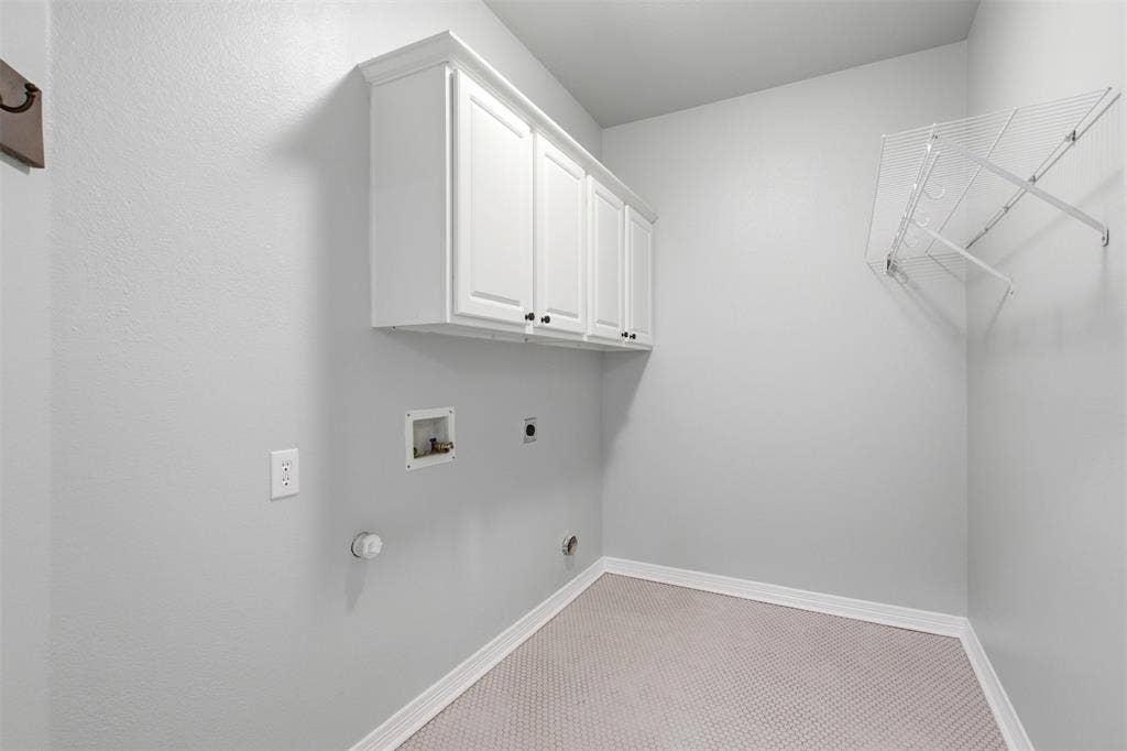 604 Creek View Drive, Prosper, TX 75078 oversized laundry with room for freezer