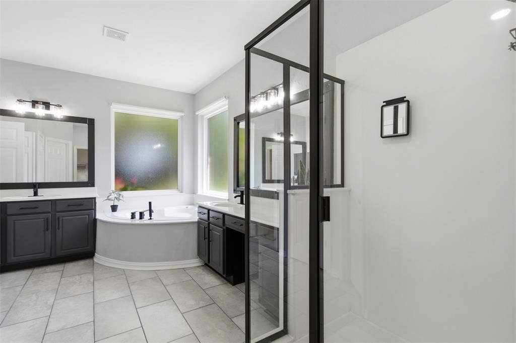 604 Creek View Drive, Prosper, TX 75078 double vanities