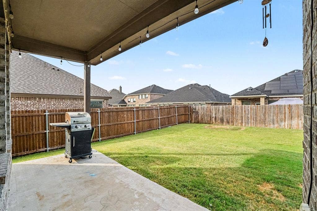 1613 Frankford Drive, Forney, TX 75126 1613 Frankford Drive, Forney, TX 75126