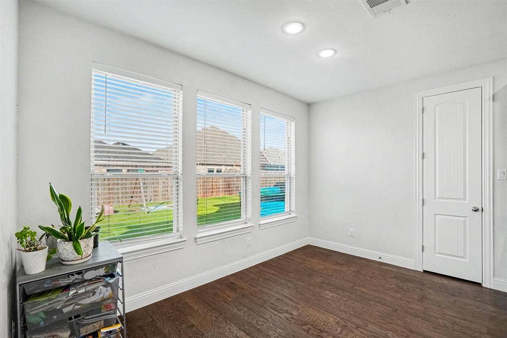 1613 Frankford Drive, Forney, TX 75126 1613 Frankford Drive, Forney, TX 75126