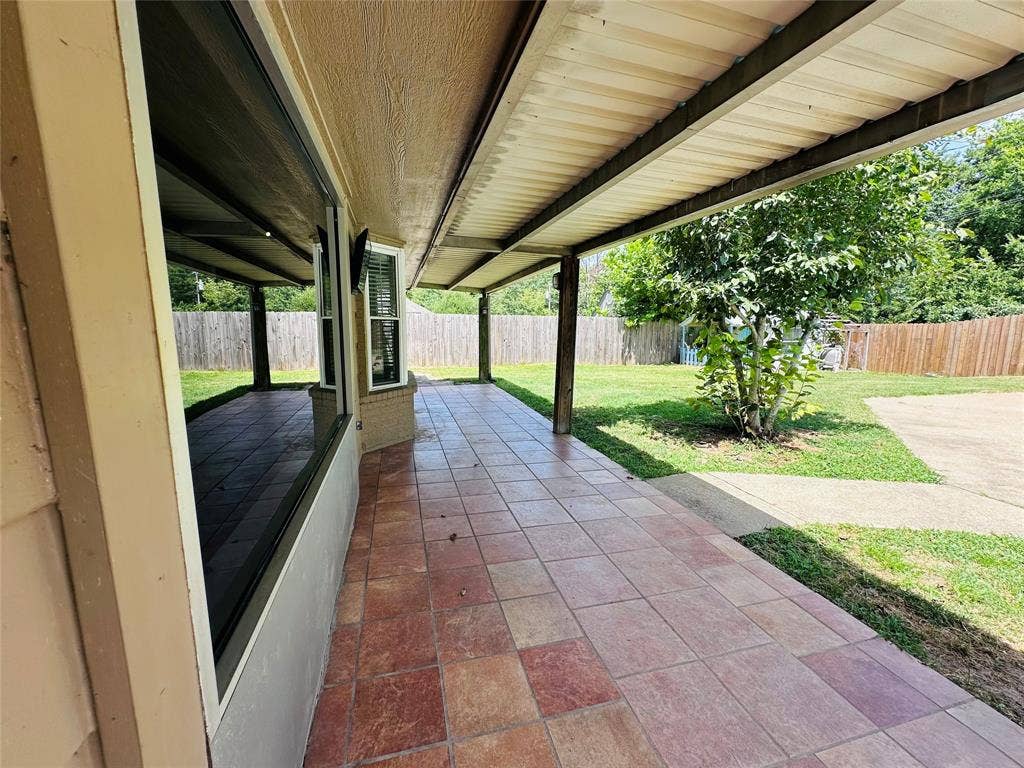3307 Bogota Street, Athens, TX 75752 3307 Bogota Street, Athens, TX 75752