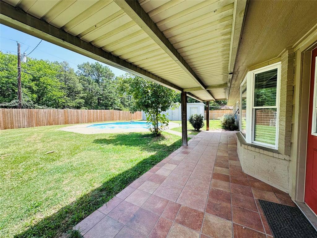 3307 Bogota Street, Athens, TX 75752 3307 Bogota Street, Athens, TX 75752