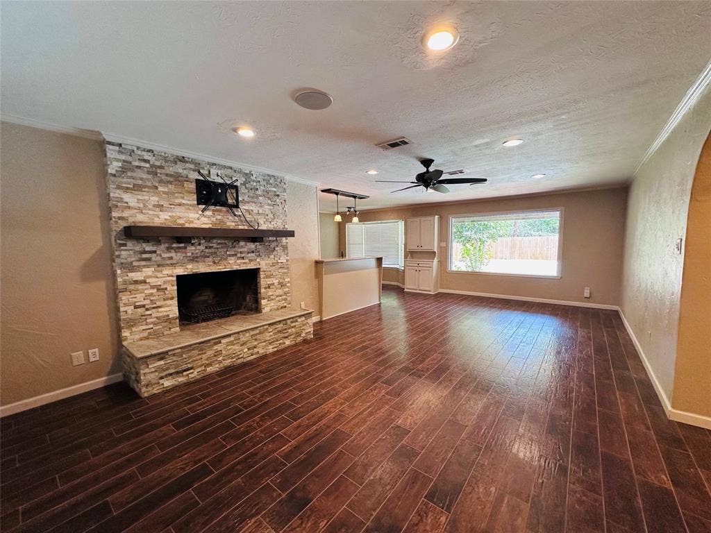 3307 Bogota Street, Athens, TX 75752 3307 Bogota Street, Athens, TX 75752