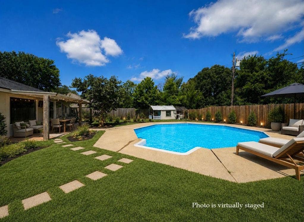 3307 Bogota Street, Athens, TX 75752 3307 Bogota Street, Athens, TX 75752
