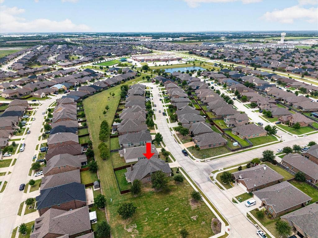 601 England Street, Fate, TX 75189