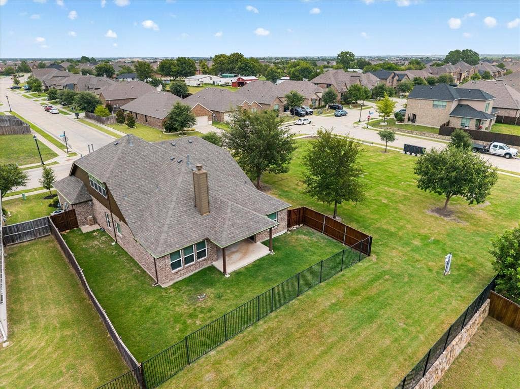 601 England Street, Fate, TX 75189