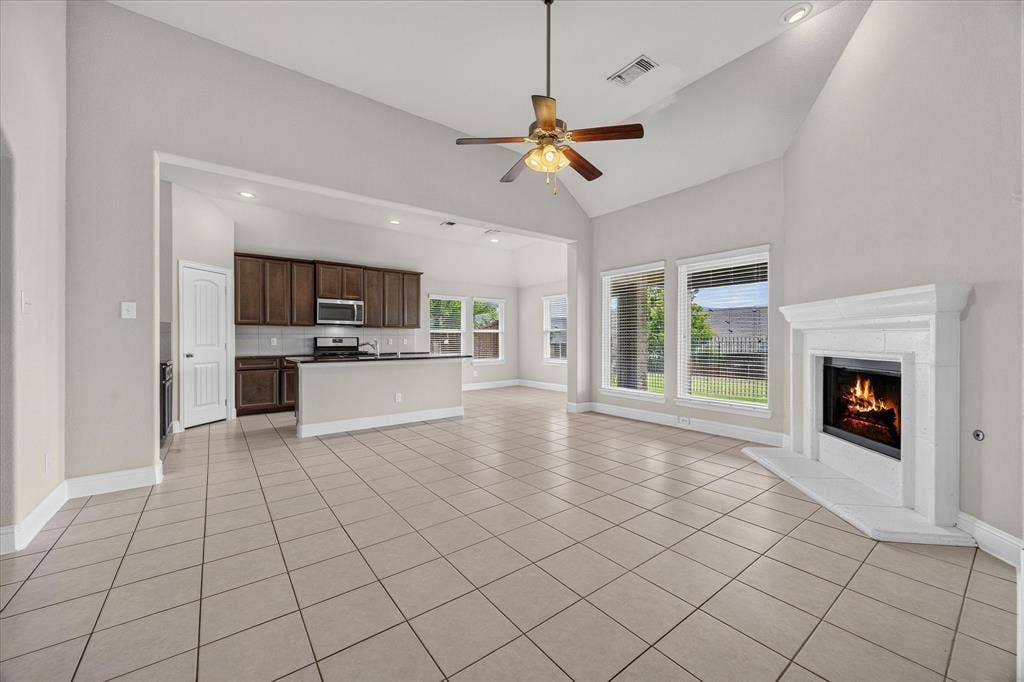 601 England Street, Fate, TX 75189