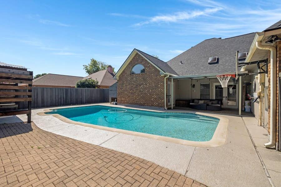 Property photo for 901 Green Brook Drive, Allen, TX