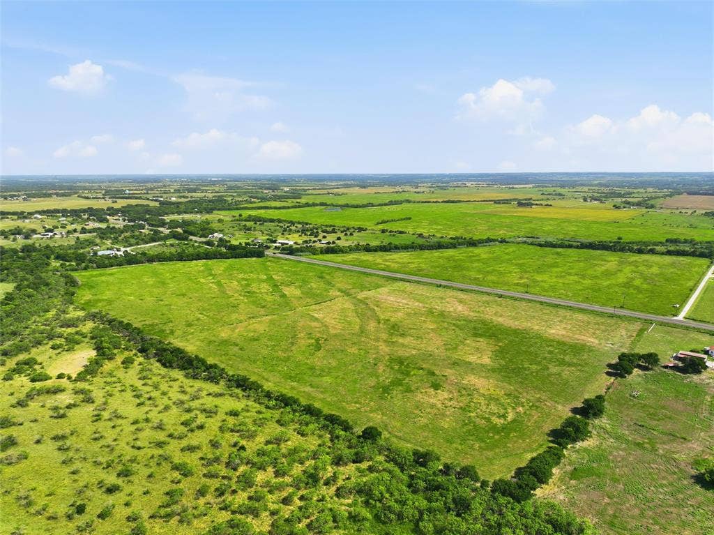 TBD Eddy Gatesville Parkway, Moody, TX 76557 TBD Eddy Gatesville Parkway, Moody, TX 76557