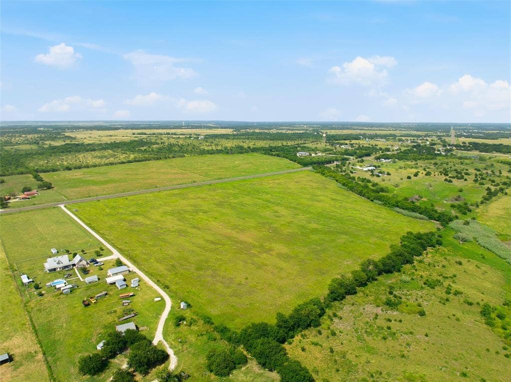 TBD Eddy Gatesville Parkway, Moody, TX 76557 TBD Eddy Gatesville Parkway, Moody, TX 76557