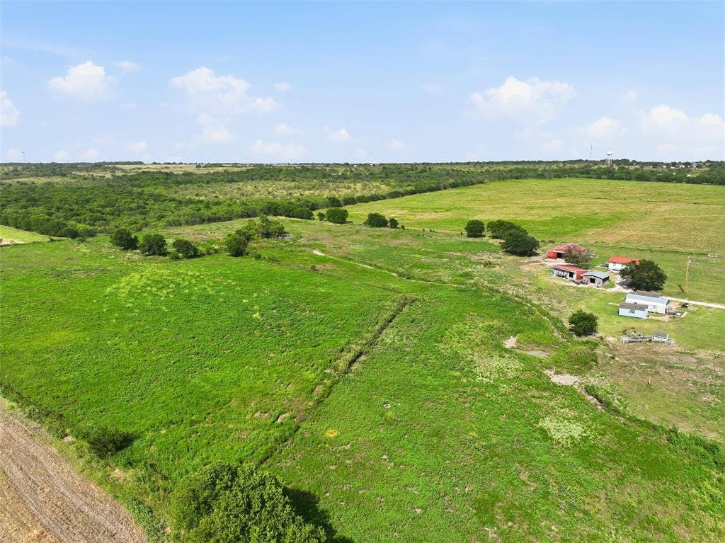 4554 Eddy Gatesville Parkway, Moody, TX 76557 4554 Eddy Gatesville Parkway, Moody, TX 76557