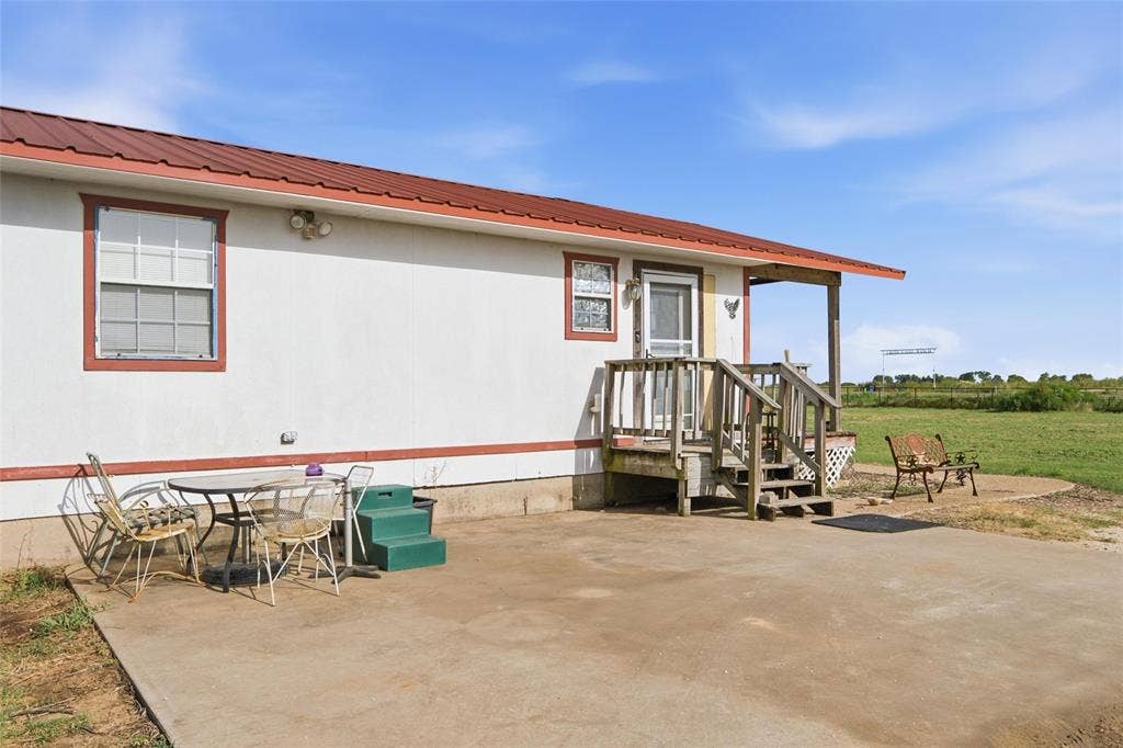 4554 Eddy Gatesville Parkway, Moody, TX 76557 4554 Eddy Gatesville Parkway, Moody, TX 76557