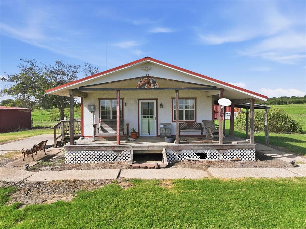 4554 Eddy Gatesville Parkway, Moody, TX 76557 4554 Eddy Gatesville Parkway, Moody, TX 76557