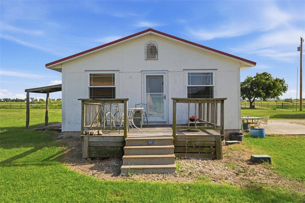 4554 Eddy Gatesville Parkway, Moody, TX 76557 4554 Eddy Gatesville Parkway, Moody, TX 76557