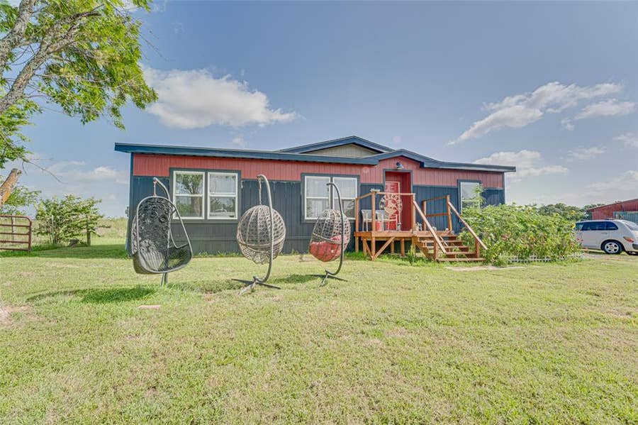 Property photo for 3912 County Road 4119, Campbell, TX