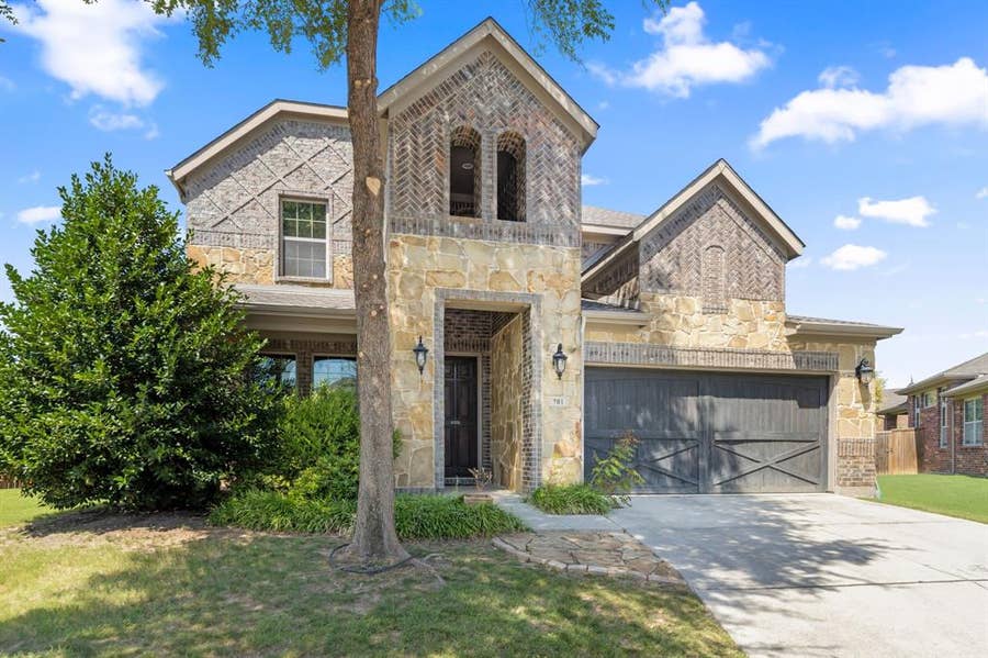 Property photo for 701 Park Place Lane, McKinney, TX