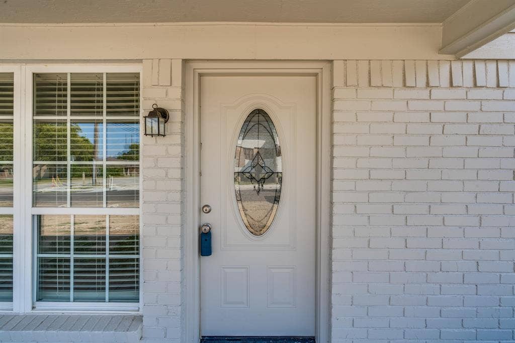 116 N 12th Street, #B, Midlothian, TX 76065 116 N 12th Street, #B, Midlothian, TX 76065