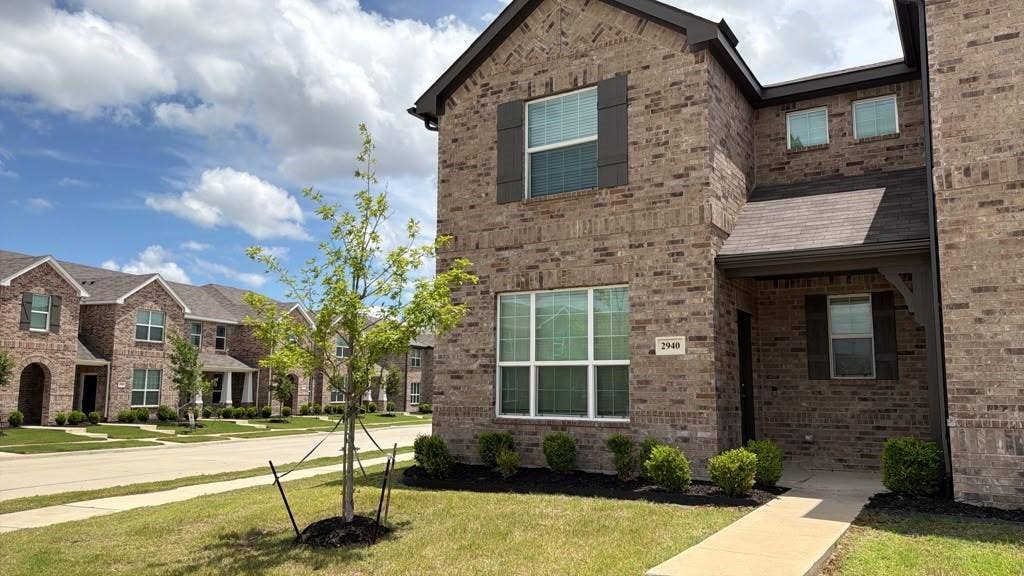 2940 Bluets Drive, Mesquite, TX 75150 2940 Bluets Drive, Mesquite, TX 75150