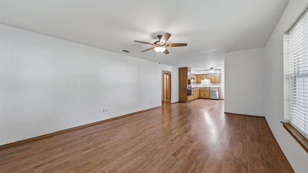 1406 S Elm Street, Weatherford, TX 76086 1406 S Elm Street, Weatherford, TX 76086
