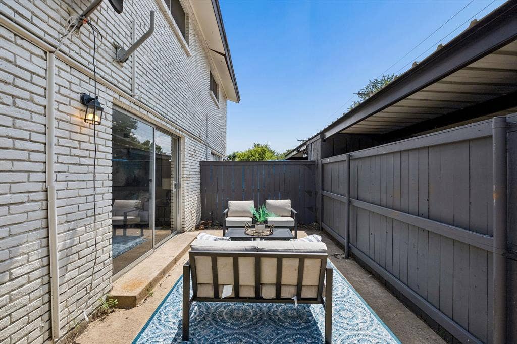 15529 El Estado Drive, Dallas, TX 75248 15529 El Estado Drive, Dallas, TX 75248