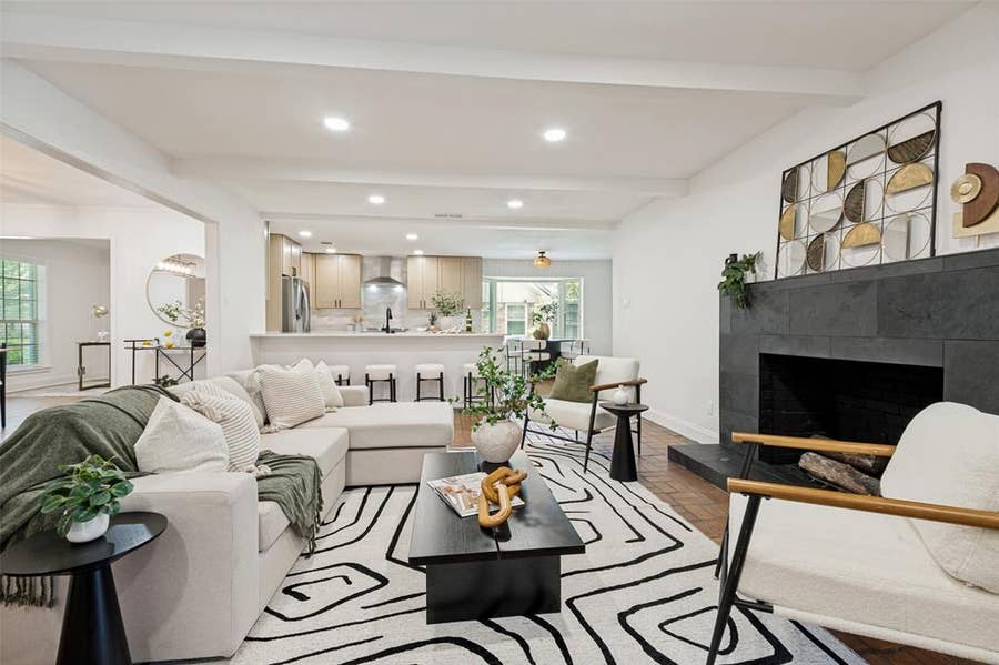 Property photo for 10830 Ferndale Road, Dallas, TX