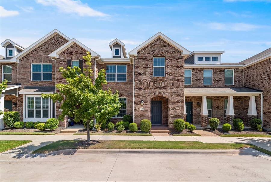 Property photo for 1271 Lamar Drive, Lewisville, TX