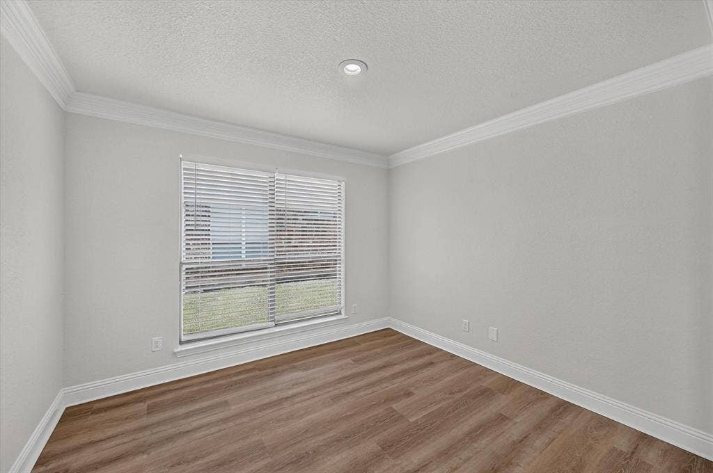 431 Nutmeg, Burleson, TX 76028 431 Nutmeg, Burleson, TX 76028