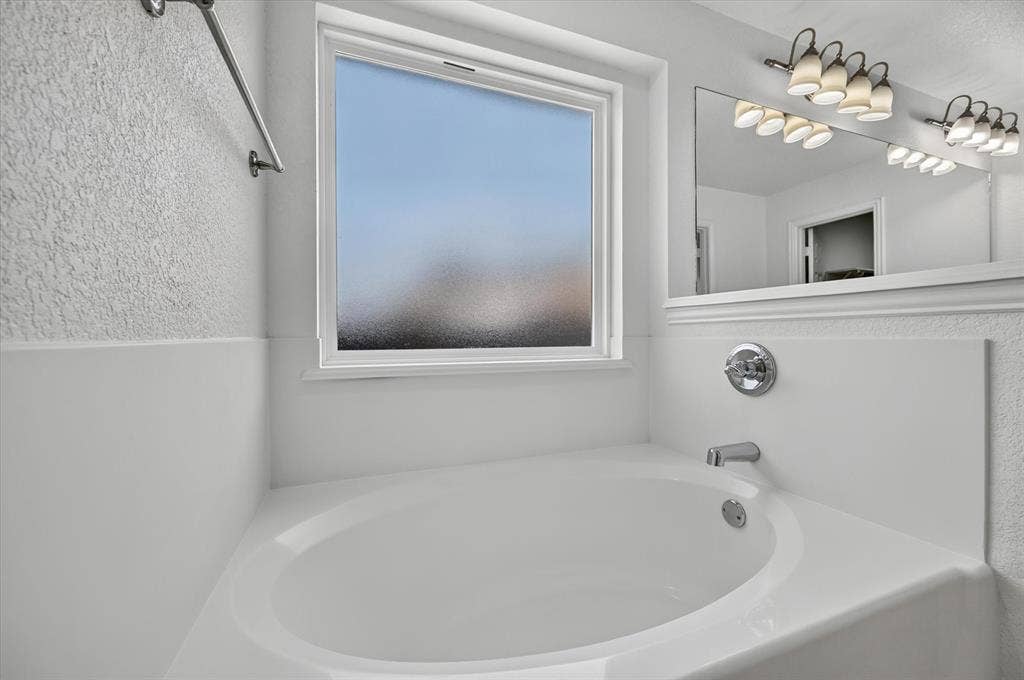 431 Nutmeg, Burleson, TX 76028 431 Nutmeg, Burleson, TX 76028