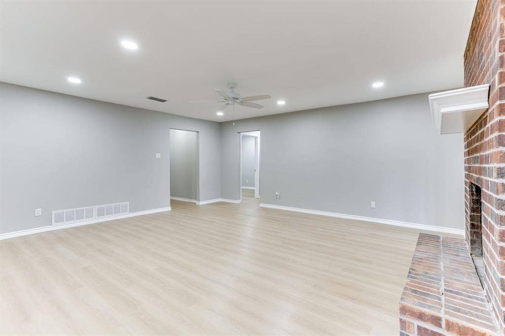 2709 Springbrooke Drive, Hurst, TX 76054 2709 Springbrooke Drive, Hurst, TX 76054