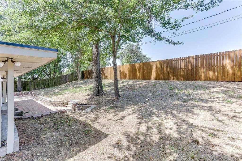 2709 Springbrooke Drive, Hurst, TX 76054 2709 Springbrooke Drive, Hurst, TX 76054