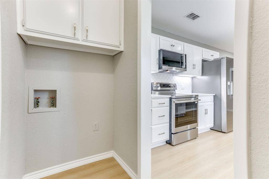 2709 Springbrooke Drive, Hurst, TX 76054 2709 Springbrooke Drive, Hurst, TX 76054