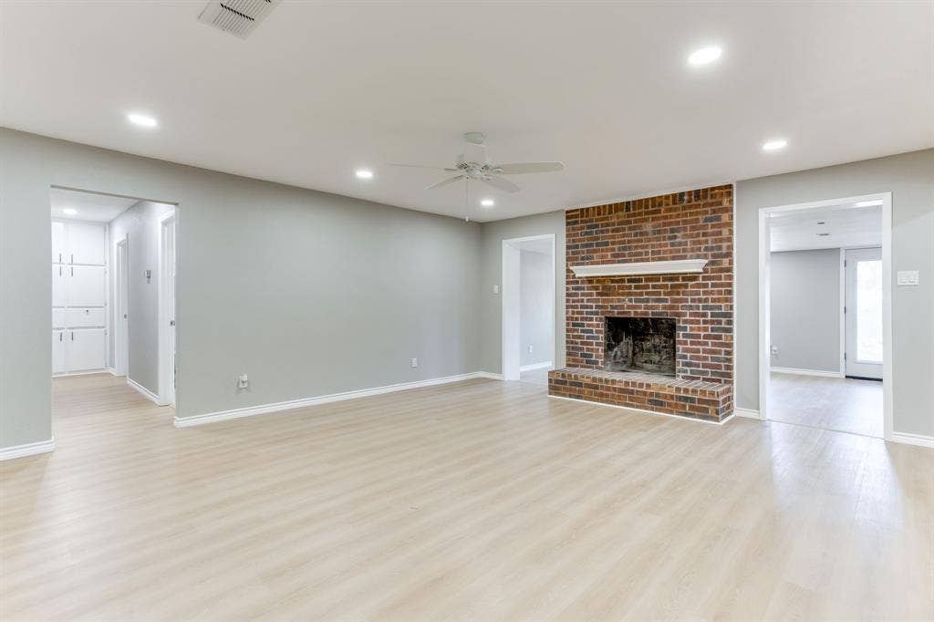 2709 Springbrooke Drive, Hurst, TX 76054 2709 Springbrooke Drive, Hurst, TX 76054