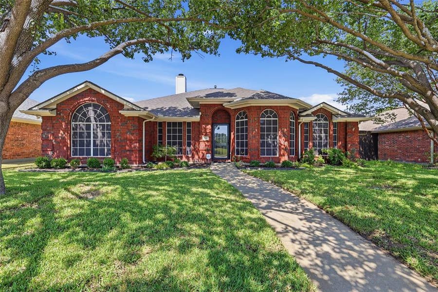 Property photo for 748 Summerfield Drive, Allen, TX