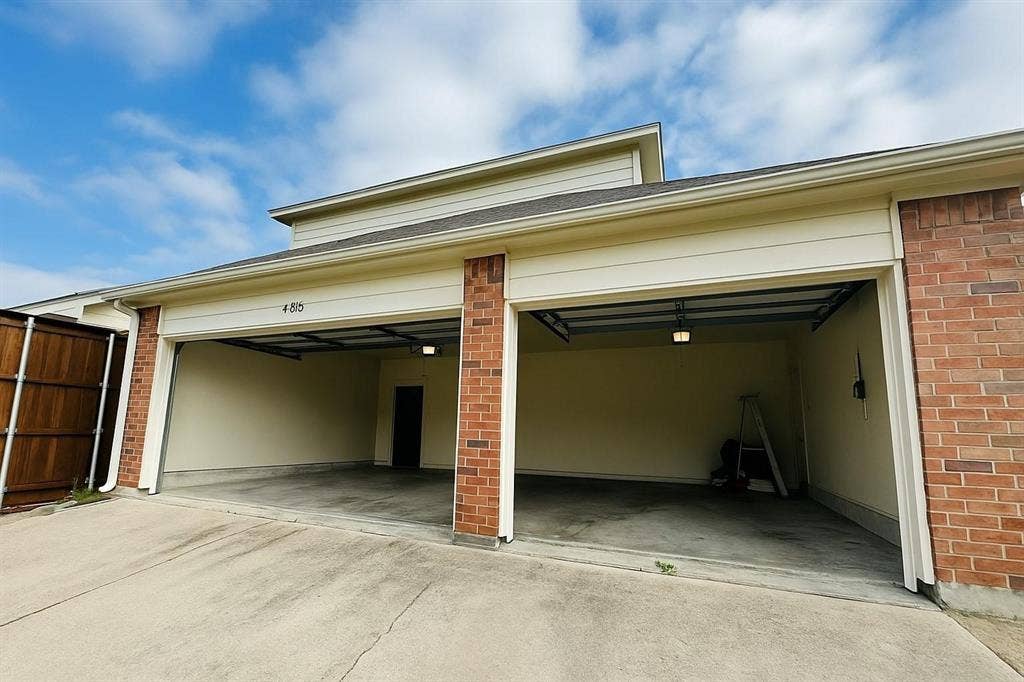 4605 Stargazer Drive, Plano, TX 75024 4605 Stargazer Drive, Plano, TX 75024