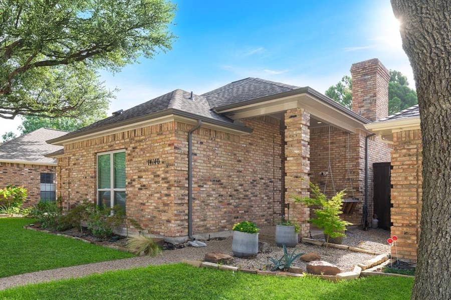 Property photo for 14140 Regency Place, Dallas, TX